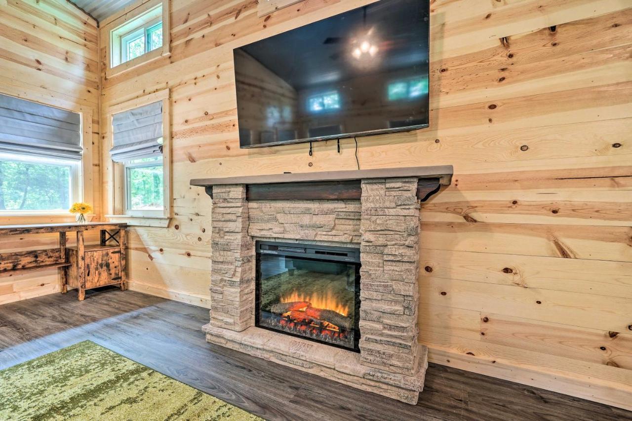 Stylish Cabin By Beavers Bend Hot Tub And Fire Pit Broken Bow Exteriér fotografie