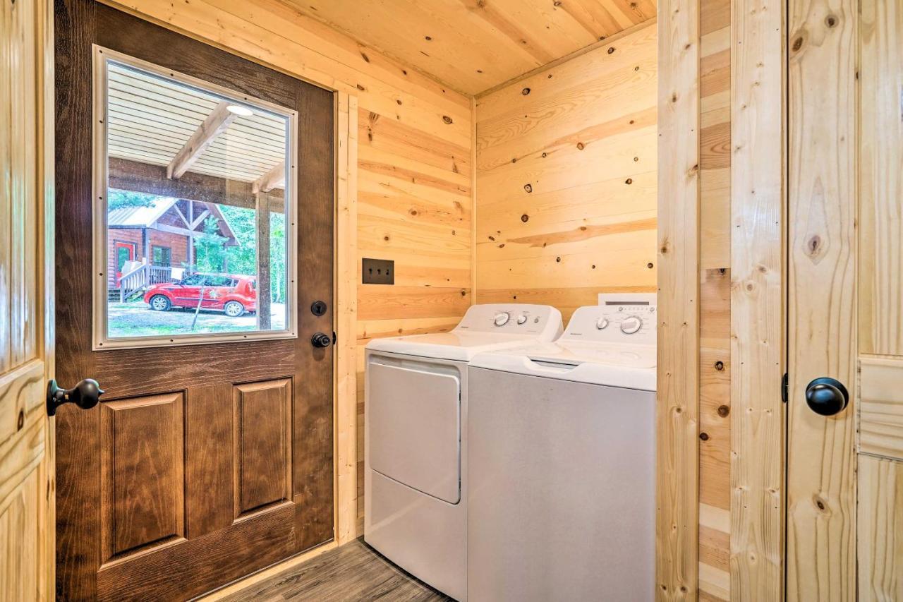 Stylish Cabin By Beavers Bend Hot Tub And Fire Pit Broken Bow Exteriér fotografie