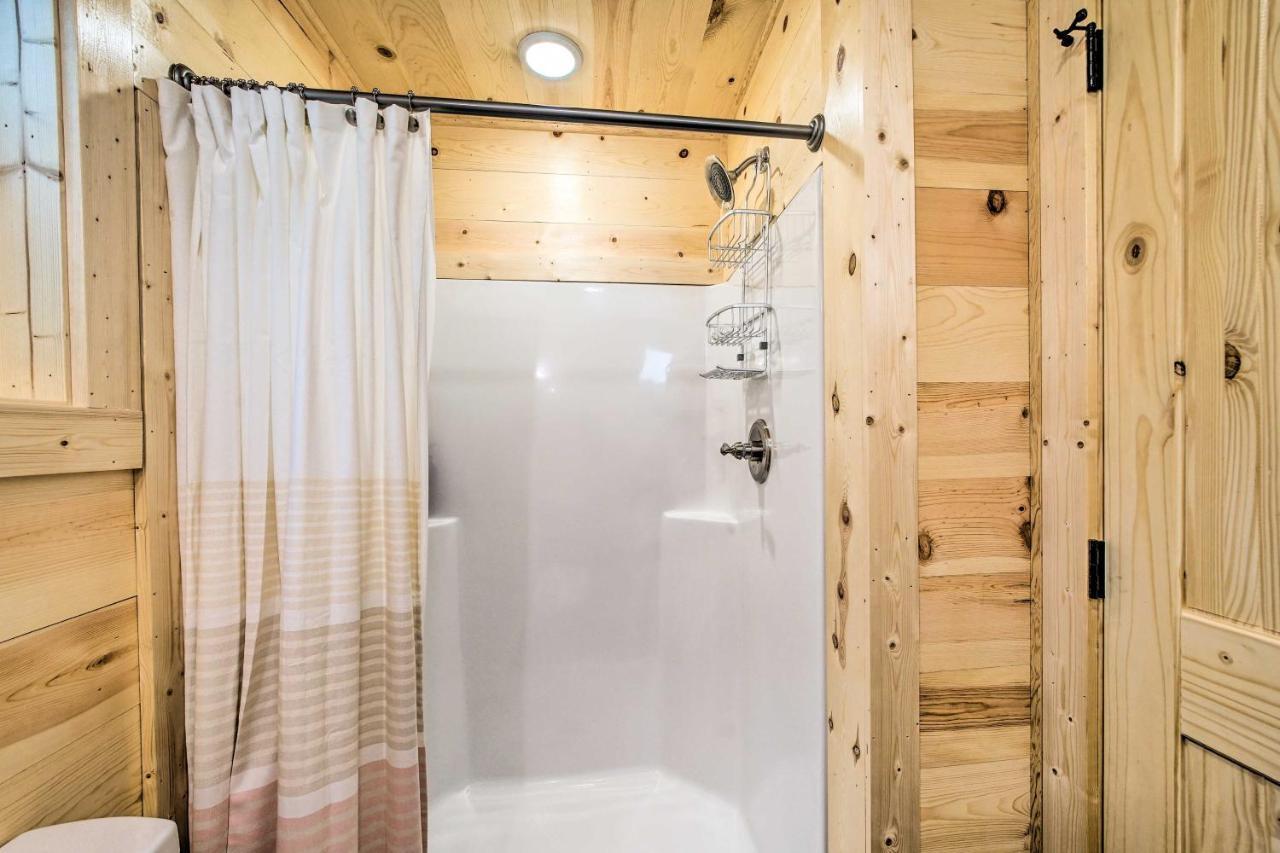 Stylish Cabin By Beavers Bend Hot Tub And Fire Pit Broken Bow Exteriér fotografie