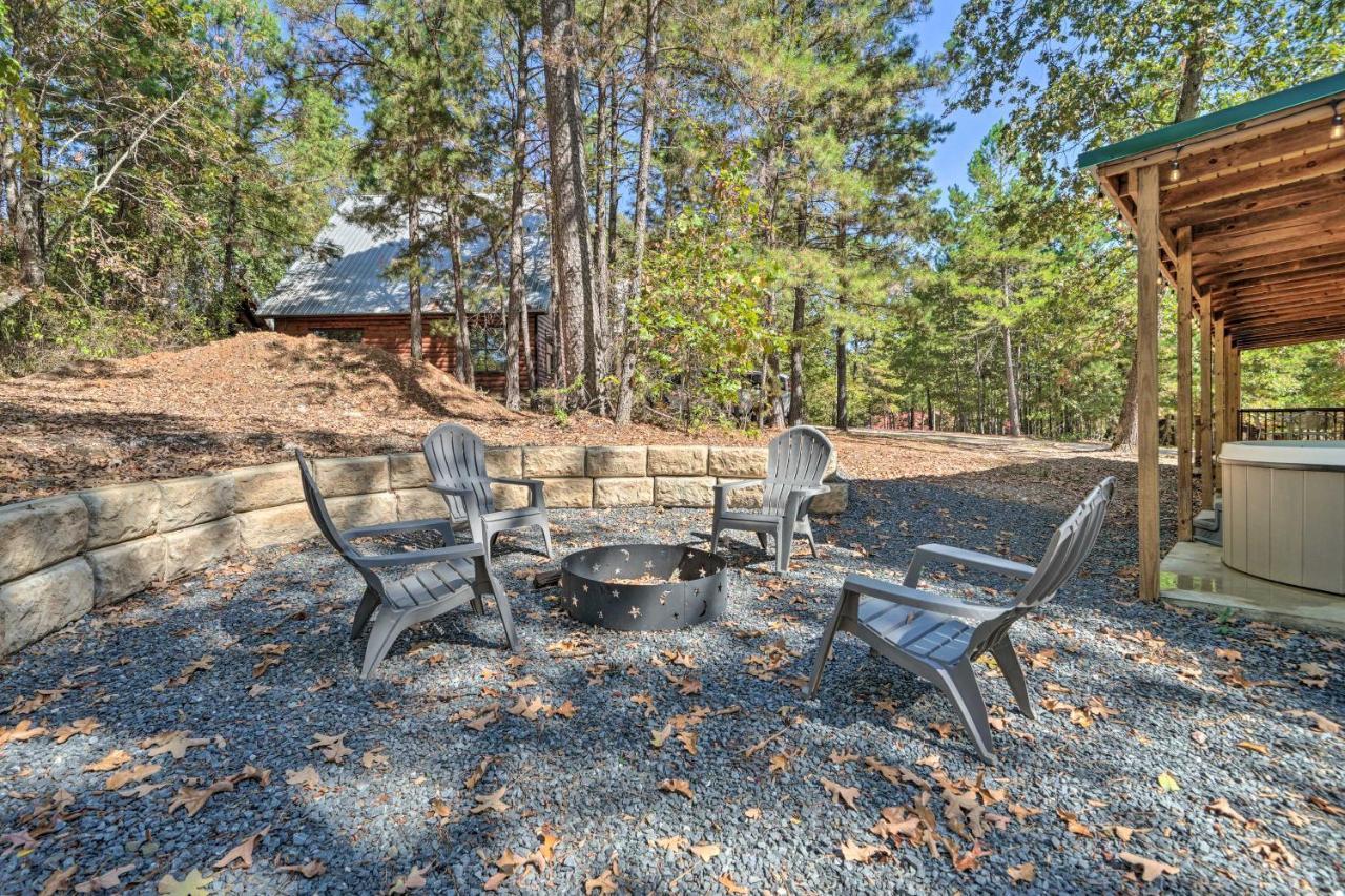 Stylish Cabin By Beavers Bend Hot Tub And Fire Pit Broken Bow Exteriér fotografie
